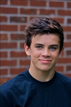 Hayes Grier : hayes-grier-1430764216.jpg