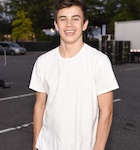 Hayes Grier : hayes-grier-1444216441.jpg