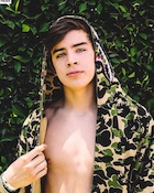 Hayes Grier : hayes-grier-1461548521.jpg