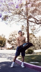 Hayes Grier : hayes-grier-1531009802.jpg