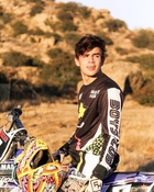 Hayes Grier : hayes-grier-1537593001.jpg