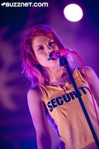 Hayley Williams : hayley_williams_1287820260.jpg