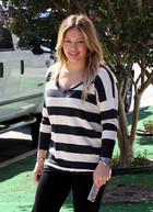 Hilary Duff : hilary-duff-1324221975.jpg