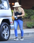 Hilary Duff : hilary-duff-1395154038.jpg