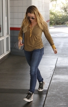 Hilary Duff : hilary-duff-1396095150.jpg