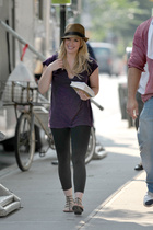 Hilary Duff : hilary-duff-1406311119.jpg