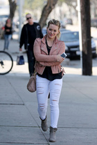 Hilary Duff : hilary-duff-1406311575.jpg