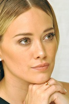 Hilary Duff : hilary-duff-1443991643.jpg