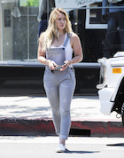 Hilary Duff : hilary-duff-1452233277.jpg