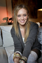 Hilary Duff : hillary_duff_1207335896.jpg