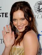 Hilary Duff : hillary_duff_1239864407.jpg