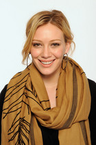 Hilary Duff : hillary_duff_1240521869.jpg