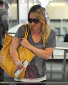 Hilary Duff : hillary_duff_1248816500.jpg