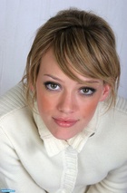 Hilary Duff : hillary_duff_1254730118.jpg