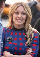 Hilary Duff : hillary_duff_1256178547.jpg