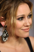 Hilary Duff : hillary_duff_1258779960.jpg