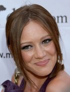 Hilary Duff : hillary_duff_1270068362.jpg