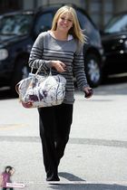 Hilary Duff : hillary_duff_1270412945.jpg