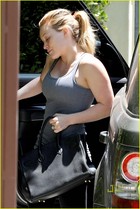 Hilary Duff : hillary_duff_1279559338.jpg