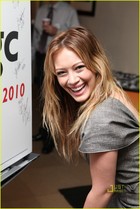 Hilary Duff : hillary_duff_1284505558.jpg