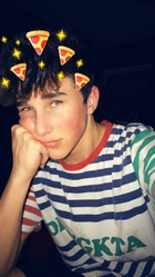 Hunter Rowland : hunter-rowland-1525972444.jpg