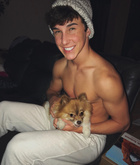 Hunter Rowland : hunter-rowland-1530567601.jpg