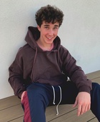 Hunter Rowland : hunter-rowland-1554615182.jpg