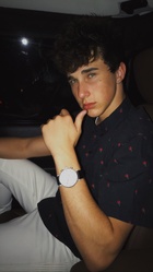 Hunter Rowland : hunter-rowland-1571184902.jpg