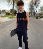 Hunter Rowland : hunter-rowland-1585522082.jpg