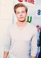 Hunter Parrish : hunter-parrish-1383692046.jpg