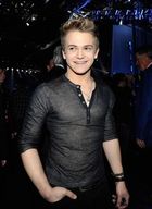 Hunter Hayes : hunter-hayes-1401989158.jpg