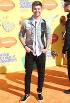 Jack Griffo : jack-griffo-1481075731.jpg