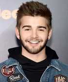 Jack Griffo : jack-griffo-1663523222.jpg