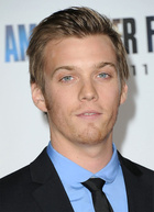 Jake Abel : jake-abel-1433432221.jpg