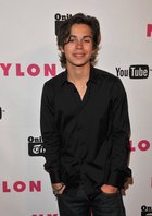 Jake T. Austin : jake-t-austin-1315259490.jpg