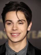 Jake T. Austin : jake-t-austin-1323214234.jpg