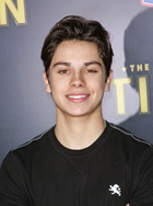 Jake T. Austin : jake-t-austin-1324005566.jpg