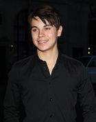 Jake T. Austin : jake-t-austin-1340907409.jpg