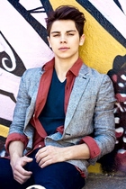 Jake T. Austin : jake-t-austin-1342731484.jpg