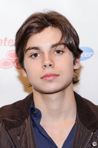 Jake T. Austin : jake-t-austin-1348070074.jpg