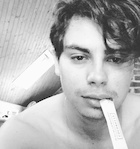 Jake T. Austin : jake-t-austin-1461117961.jpg