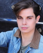 Jake T. Austin : jake-t-austin-1571551021.jpg