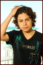 Jake T. Austin : jake_austin_1237739715.jpg