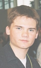 Jake Lloyd : TI4U_u1148746314.jpg