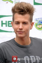 James McVey : james-mcvey-1440783410.jpg