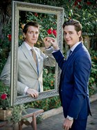 James and Oliver Phelps : james-and-oliver-phelps-1343300377.jpg