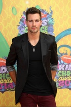 James Maslow : james-maslow-1406377821.jpg