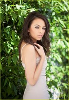 Janel Parrish : janel-parrish-1348674100.jpg