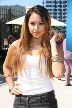 Jasmine Villegas : jasmine-villegas-1410128856.jpg