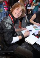 Jason Dolley : jason_dolley_1212590349.jpg